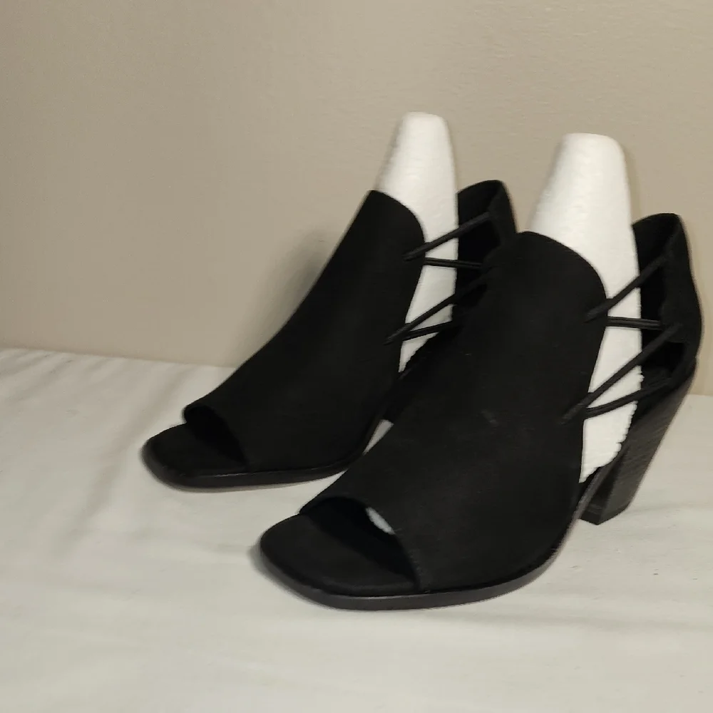 Eileen Fisher Black Block Heel Mules